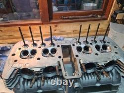 Complete Cylinder Head Honda CB 900 F + camshafts + valves + buckets + shims