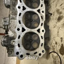 GENUINE HONDA CBR600 Cb600 HORNET PC25E ENGINE Complete Cylinder Head