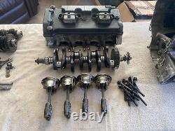 HONDA CBR 929 Fireblade Crank / Cam Shafts / Cylinder Head / Pistons (#1)