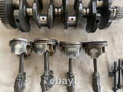 HONDA CBR 929 Fireblade Crank / Cam Shafts / Cylinder Head / Pistons (#42)