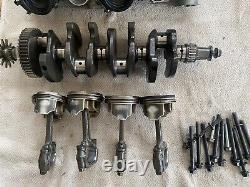 HONDA CBR 929 Fireblade Crank / Cam Shafts / Cylinder Head / Pistons (#42)