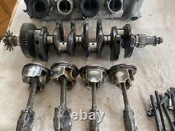 HONDA CBR 929 Fireblade Crank / Cam Shafts / Cylinder Head / Pistons (#42)