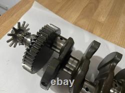 HONDA CBR 929 Fireblade Crank / Cam Shafts / Cylinder Head / Pistons (#7)