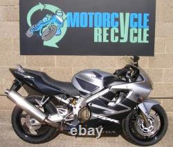 Honda CBR 600 F Engine Cylinder Head 2001 to 2006 CBR600F CBR600 B124