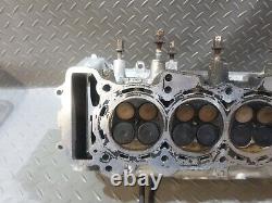 Honda CBR 600 F4i 2001 2006 Cylinder Head with Camshafts (1 x Stud is Snapped)
