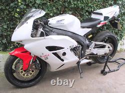 Honda CBR1000RR 2004 RR4 Engine Cylinder Head and Camshafts