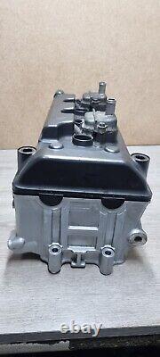 Honda Cbr954rr Mcj 2002-2003 Cylinder Head (no Cams)