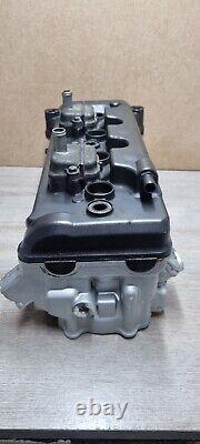 Honda Cbr954rr Mcj 2002-2003 Cylinder Head (no Cams)