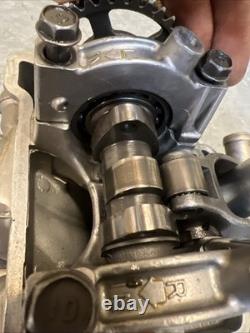Honda Crf 250 R 2014-2017 Complete Cylinder Head Cam Valves Good Condition