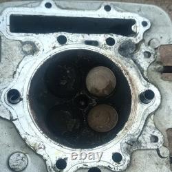 Honda NX 650 Dominator RD02 1988 Cylinder head A68G