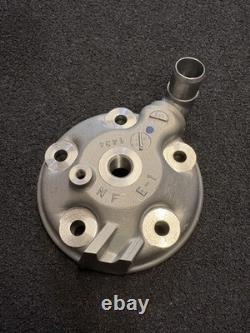 Honda RS 125 NF4 Cylinder Head New
