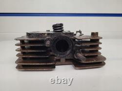 Honda TRX 250 cylinder head