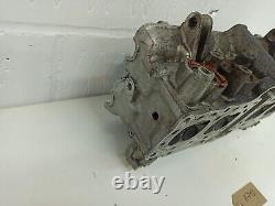 Honda cbr 400 rr nc23 Cylinder Head And Valves A793