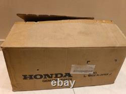 NOS Genuine Honda Civic 1.2L Cylinder Head 12100-634-642 OEM 1977-1979 Rare