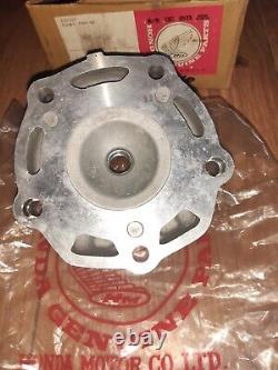 Nos Honda Cr 125 Rf 1985 Oem Cylinder Head Assy 12200-ka3-760 Evo Cr125r 85